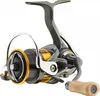 A studio shot of a fishing reel against a white background. Náhled obrázku produktu