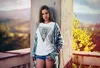 Damen T-Shirt mit Frau die Mittelfinger zeigt The Lick Fuck Produktbild-Vorschau 2