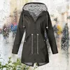 Regenjacke – Bekleidung – Wasserdicht – Schwarz – Damen – Produktbild-Vorschau 2