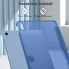A blue iPad case is shown with a light blue iPad behind it. Text overlays highlight product features. Produktbild-Vorschau