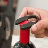 InnovaGoods Wein Zubehörset in Flaschenoptik (5-teilig) Produktbild-Vorschau 4