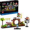 A LEGO Ideas Sonic the Hedgehog Green Hill Zone set is shown, both in its packaging and assembled. Produktbild-Vorschau