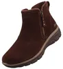 Auf dem Bild ist ein brauner Stiefel aus Leder zu sehen. Der Stiefel wird von der linken Seite gezeigt. Produktbild-Vorschau