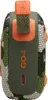 A side view of a JBL GO 4 Bluetooth speaker with a camouflage pattern and orange accents. Voir les images du produit