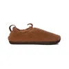 UGG Calzado Plushy Slipper Hardwood, 1143952HWD Vista previa de la imagen del producto 2