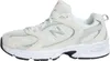 A side view of a single New Balance 530 lifestyle sneaker in beige. Produktbild-Vorschau
