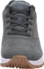 A close-up front view of a gray Skechers sneaker. Voir les images du produit