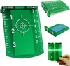A collage of images showing a green laser target plate with measurement markings and a crosshair. Anteprima dell’immagine prodotto