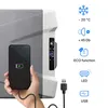 A hand holding a smartphone that is plugged into a portable cooler, with feature icons and text on the right side. Náhled obrázku produktu