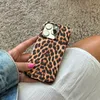Leopard Dream - MagSafe Hülle  - Kompatibel mit iPhone 16 Produktbild-Vorschau 5