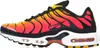 A side view of a Nike Air Max Plus sneaker with a sunset gradient. Voir les images du produit