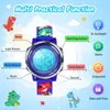 A digital watch with dinosaur graphics, surrounded by cartoon dinosaurs and feature callouts. Produktbild-Vorschau