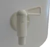 1 bidon de 20 L avec couvercle, robinet de soutirage et bec Voir les images du produit 11