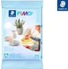 A package of FIMO air modeling clay with images of finished clay projects and a person working with clay. Produktbild-Vorschau