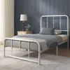 ZINUS Metallbett mit Vintage-Kopfteil und stabilem Stahlrahmen, komplett mit Bettwäsche.
 Produktbild-Vorschau