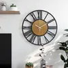 Horloge murale 3D en métal, style vintage romain, pour Voir les images du produit 4