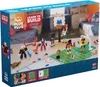 The image shows the packaging of a Plus-Plus building block set with a sports theme. The packaging displays a scene created with the blocks, featuring figures playing basketball and soccer. Voir les images du produit