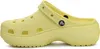 Crocs Klassische Plattform Clog W Banane 206750-7HD Crocs Produktbild-Vorschau 12