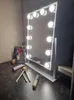 LED make-up zrcátko s USB žárovkami 30x40cm Náhled obrázku produktu 5