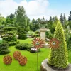 A garden scene with decorative items. Podgląd zdjęcia produktu