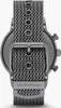 Close-up view of the back of a watch band and clasp. Voir les images du produit