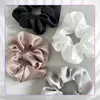 SCRUNCHIE Satin-Haarband, 4er-Set Produktbild-Vorschau 4