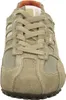 A front view of a beige Geox sneaker. Produktbild-Vorschau