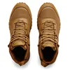 A top-down view of a pair of brown hiking boots. Produktbild-Vorschau