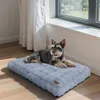 Lit pour chien WISFOR lavable, dessous antidérapant, Voir les images du produit 2