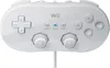 A white Nintendo Wii Classic Controller is shown from a front-facing perspective against a plain white background. Produktbild-Vorschau