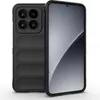A black phone case with a camera cutout is shown next to a smartphone. Produktbild-Vorschau