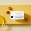 Nivea Przeciwzmarszczkowy + Rewitalizujący krem na dzień Náhľad obrázku produktu 6