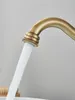 Wasbakmengkraan Ari Antique, retro, messing, draaibare Productafbeelding-voorbeeld 5