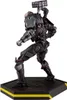 A 3D model of the character Adam Smasher from Cyberpunk 2077, standing on a hexagonal base. Anteprima dell’immagine prodotto