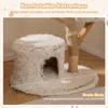 A close-up view of a fluffy cat house with an opening, attached to a wooden cat tree with jute-wrapped posts. A measurement line indicates 68cm. Voir les images du produit