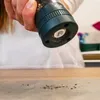 Kochblume Gewürzmühle mit Silikonfuß limette Produktbild-Vorschau 7