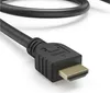 A close-up shot of an HDMI cable connector. Voir les images du produit