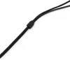 A close-up shot of a black audio cable with a black adjuster bead. Voir les images du produit