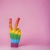 Figurine décorative « Peace » arc-en-ciel : figurine Voir les images du produit 5