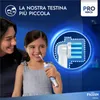 A mother and daughter are shown, with the daughter brushing her teeth with an Oral-B Pro Kids electric toothbrush. A close-up of the toothbrush head is also displayed. Náhled obrázku produktu