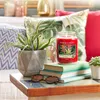 Tropical Jungle - Duftkerze im Glas 623g - Yankee Candle® Produktbild-Vorschau 5
