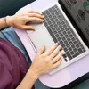 Erik Editores Pusheen Support pour ordinateur portable Rosa Voir les images du produit 6