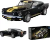 A collage of images showing a black and gold toy car model, its packaging, and a side view of the car. Anteprima dell’immagine prodotto