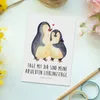 Mr. & Mrs. Panda Ansichtskarte Pinguin umarmen - Weiß - Produktbild-Vorschau 2