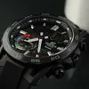 A close-up shot of a black Casio Edifice Bluetooth men's watch. Voir les images du produit