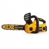 A yellow and black DeWalt cordless chainsaw is shown against a white background. Voir les images du produit