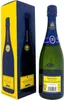 A bottle of Heidsieck & Co. Monopole Blue Top Champagner brut and its packaging are displayed. Produktbild-Vorschau