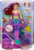 Ariel mermaid doll in her packaging, with accessories and illustrations of underwater scenes. Anteprima dell’immagine prodotto