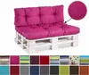 A pink pallet sofa cushion set on a white wooden pallet base, with a close-up inset of the fabric texture. Below the main image is a collage of various fabric color and pattern swatches. Voir les images du produit