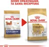 Two bags of Royal Canin Chihuahua dog food are shown, with an arrow indicating a change in packaging but not the recipe. Produktbild-Vorschau